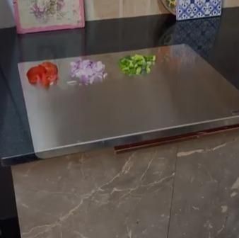 Stainless Steel Chopping Board with Lip for Kitchen | Free Rollin Pin | Non Slip| Rust Proof | Easy to use| Round Edge| For Cutting Vegetables, Meat,Fish,Fruits | Medium |